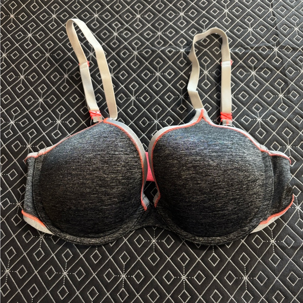 Victoria's Secret Charcoal and Coral‎ Bra